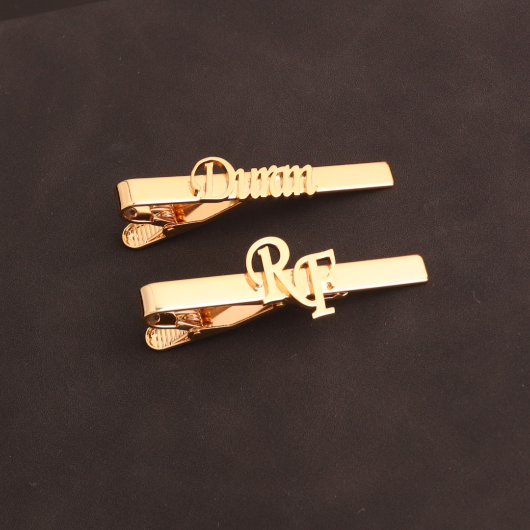 Custom Initial Tie Clip for Gr - Men'S Grooming Gifts 评论和价格